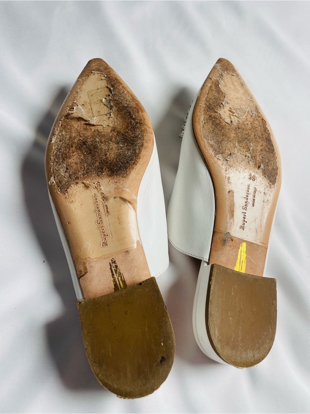 Rupert Sanderson London Pearl Buckle Pointed-Toe Slingback Pumps - Picture 6 of 8